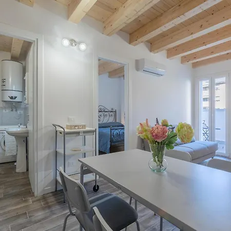 Apartment Guesthost - Casa Gemma Comfortable