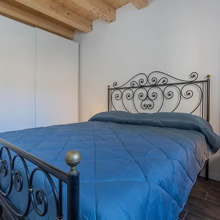 Guesthost - Casa Gemma Comfortable דירה בולוניה