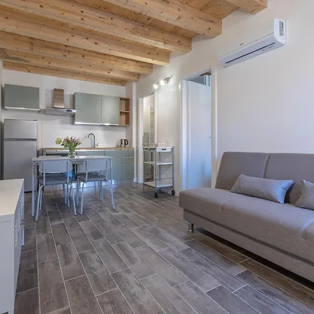 Guesthost - Casa Gemma Comfortable * Bologna