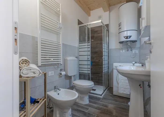 Guesthost - Casa Gemma Comfortable